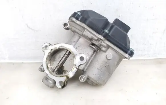 Skoda Karoq Throttle valve 04L131501M