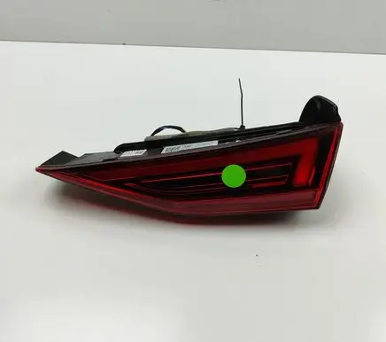 Audi A3 8Y Tailgate rear/tail lights 8Y0945308