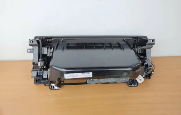 Land Rover Discovery 4 - LR4 Glove box 603096