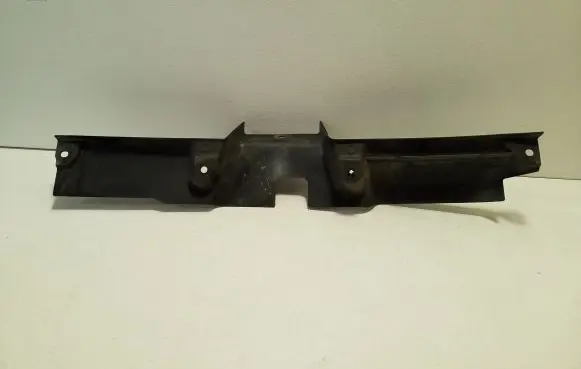 Radiator trim