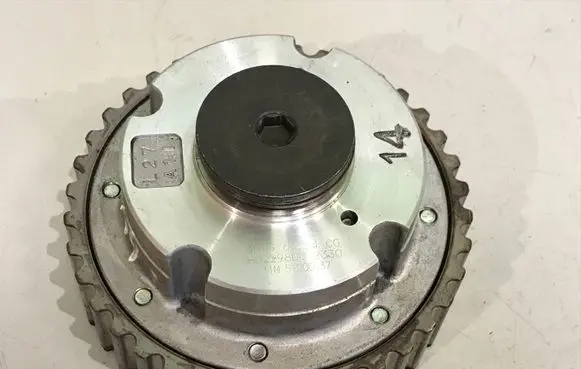 Camshaft pulley/ VANOS