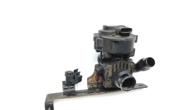 Alfa Romeo Stelvio Water pump 00050049078 04893691AB