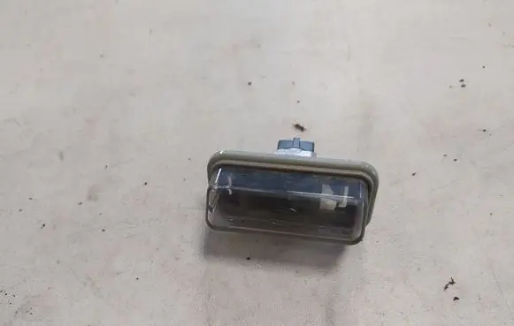 Toyota Avensis T250 Number plate light