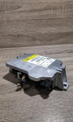 BMW 1 E81 E87 Airbag control unit/module 916605701 0285010066