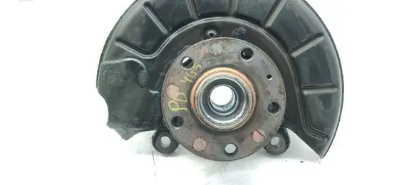 Volkswagen Touran II Front wheel hub 