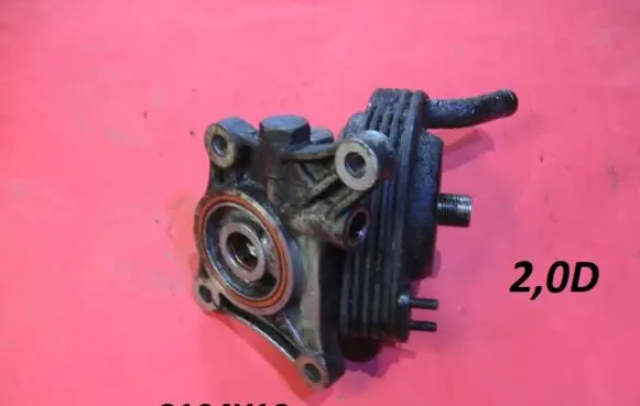 Mazda 626 Oil filter mounting bracket 8104Y18