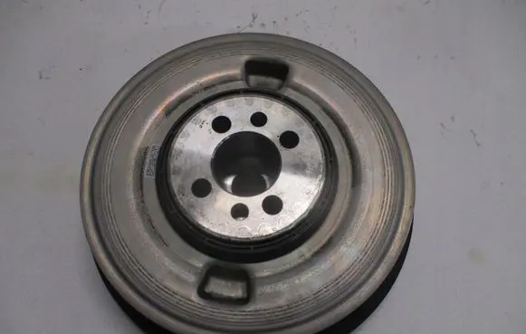KIA Ceed Alternator belt tensioner pulley 231232U202
