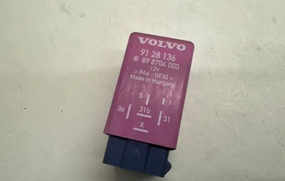 Volvo S70 V70 V70 XC Other relay 9128136