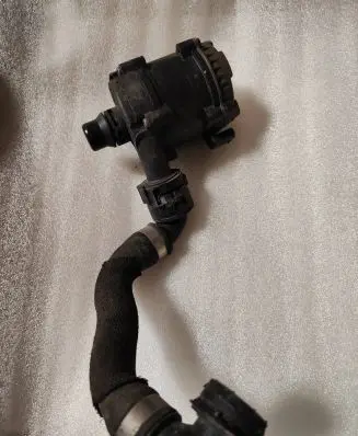 BMW 6 G32 Gran Turismo Electric auxiliary coolant/water pump 0392024094