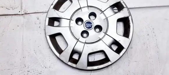 Fiat Idea R15 wheel hub/cap/trim 51718117