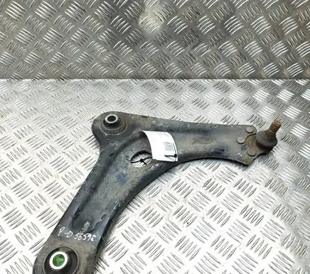 Peugeot 2008 I Front lower control arm/wishbone 9813612580