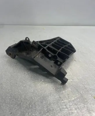 Audi A6 S6 C5 4B Front bumper support beam 4Z7807283A