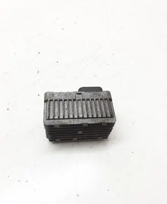 Opel Insignia A Glow plug pre-heat relay 55574293 063140