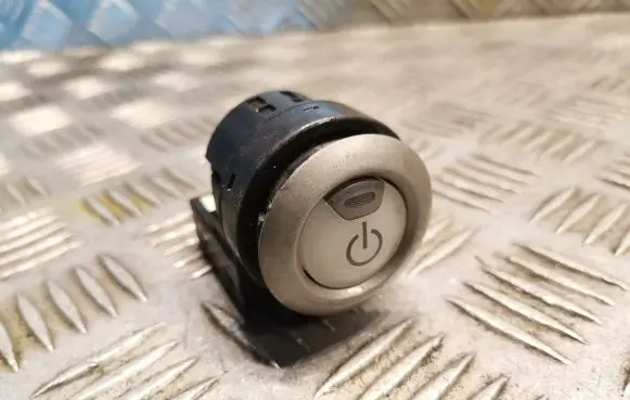 Nissan Leaf I (ZE0) Engine start stop button switch