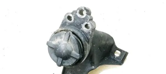 Ford Focus Engine mount bracket 98ab6038
