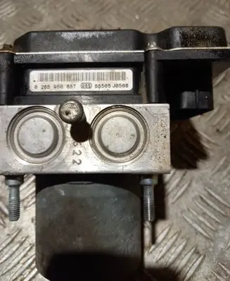 Citroen C5 ABS Pump 0265950657 9663887780
