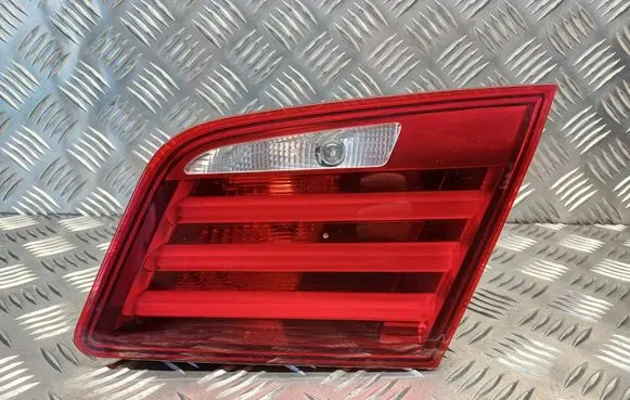 BMW 5 F10 F11 Tailgate rear/tail lights 7203226
