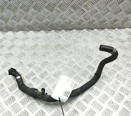 Volvo V60 Engine coolant pipe/hose 32249870