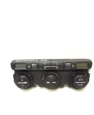 Skoda Octavia Mk2 (1Z) Climate control unit 74241060