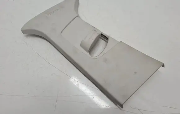 Ford Focus Seat belt trim BM51A24583A