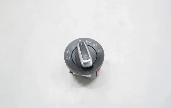 Volkswagen PASSAT B7 Light switch 3C8941431A