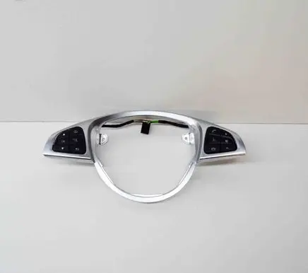 Steering wheel buttons/switches