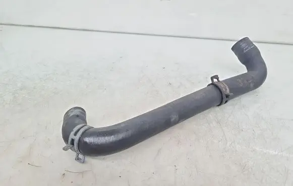 Volkswagen Touareg I Engine coolant pipe/hose 7L6121063