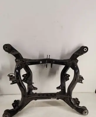 Volkswagen Touareg II Rear subframe 7P0500041