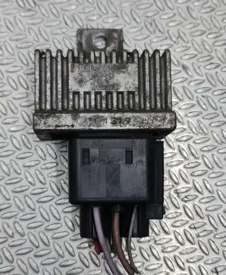 Renault Espace - Grand espace IV Glow plug pre-heat relay 7700115078 850712