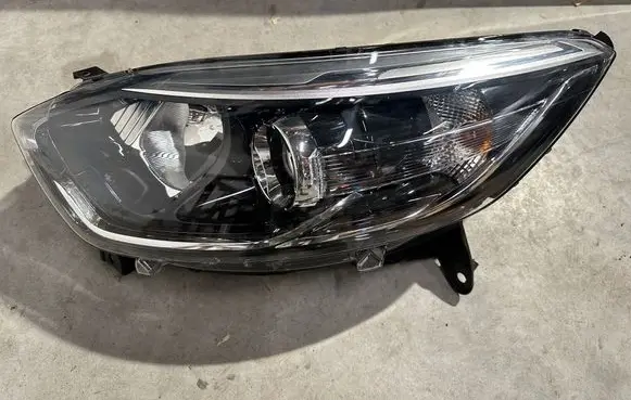 Renault Captur Headlight/headlamp 030128121100 260603859R 343402A0