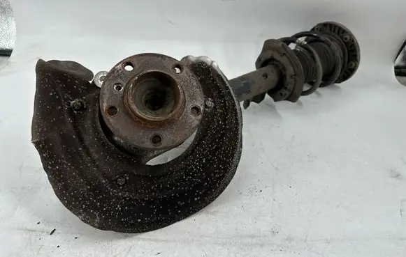 BMW 1 F20 F21 Front wheel hub spindle knuckle 6880944