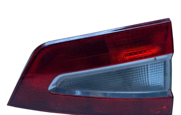 Ford Galaxy Tailgate rear/tail lights 6M2113A603EB