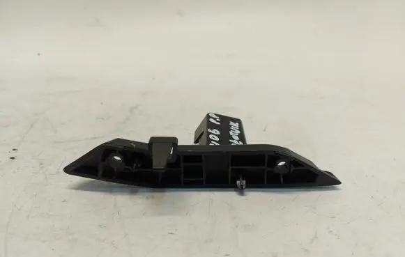 BMW 2 Active Tourer U06 Front bumper mounting bracket 8737180