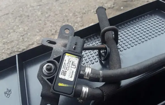 Peugeot 508 Air pressure sensor 9662143180