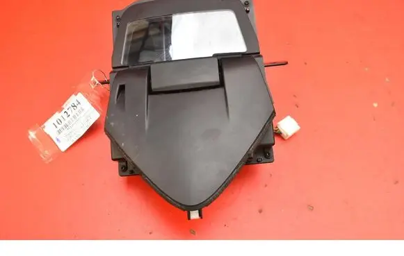 Mazda CX-3 Radio/CD/DVD/GPS head unit DL8V55HU0