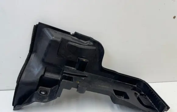 Land Rover Discovery 4 - LR4 Other engine bay part EH2218N378AB