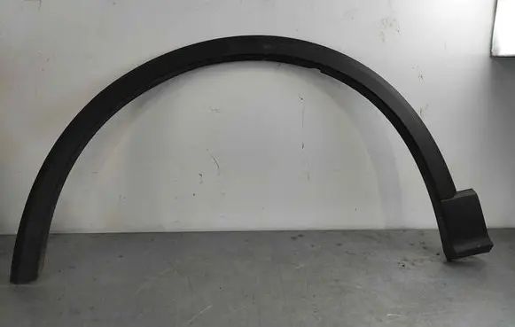 Audi Q2 - Front arch trim 81a8537174w3