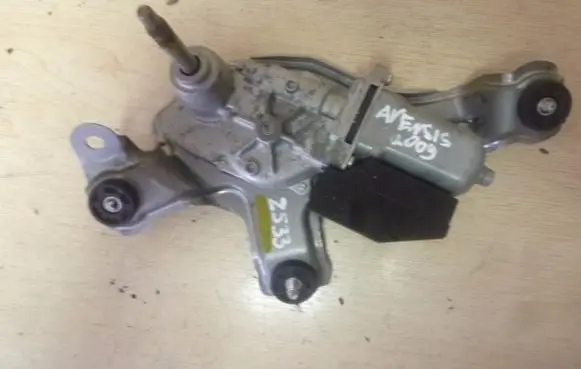 Toyota Avensis T270 Wiper motor 8513005060 Z533
