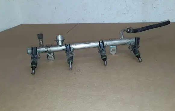 Mercedes-Benz A W169 Fuel injectors set A2660700595