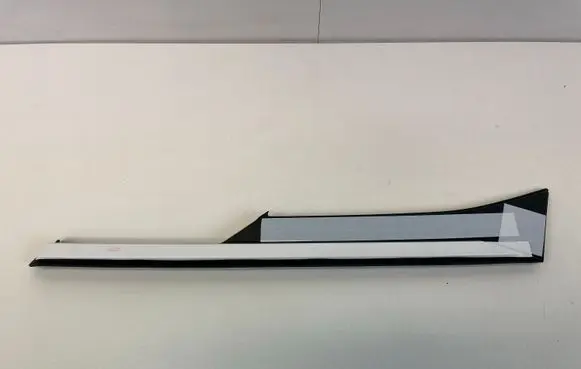 Opel Grandland X Rear fender molding trim YP00051177 95525352 YP000509VV