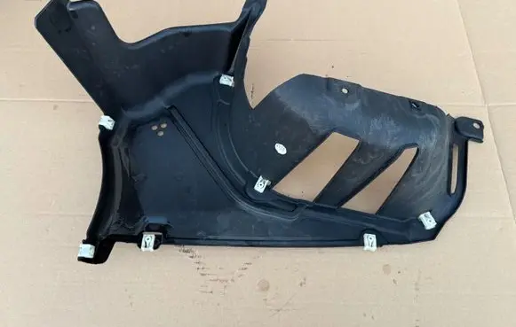 BMW 5 G60 G61 Rear underbody cover/under tray 9881705
