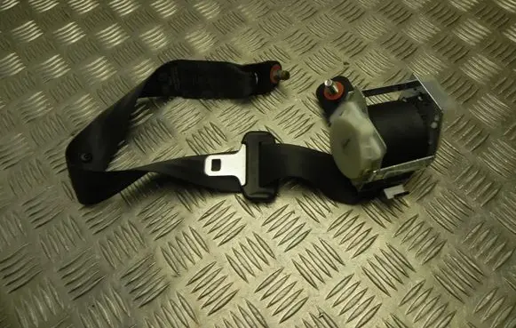 KIA Ceed Front seatbelt 898101H000 M4257