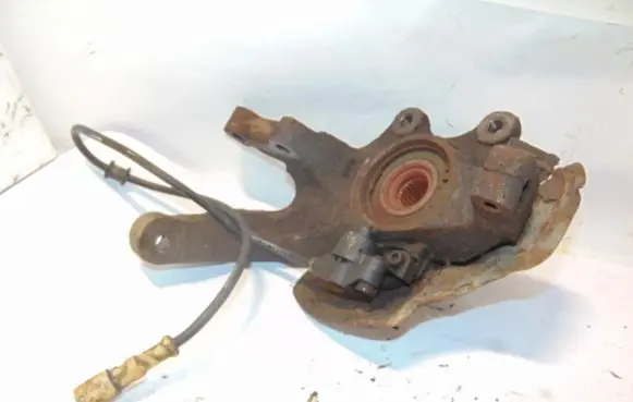 Opel Corsa B Front wheel hub spindle knuckle 5308005 90539906 90498610