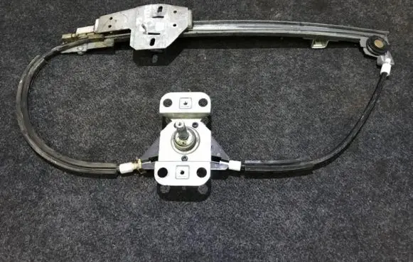 Volkswagen PASSAT B3 Sliding door window regulator with motor 357839402