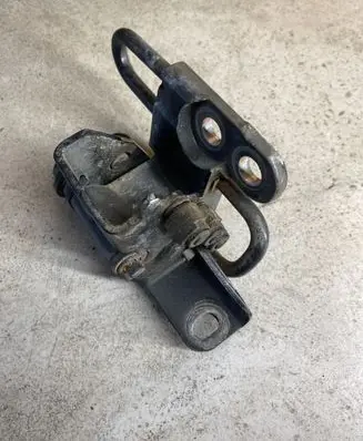 Front door lower hinge