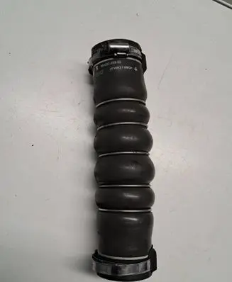Peugeot 508 Intercooler hose/pipe 9803399880