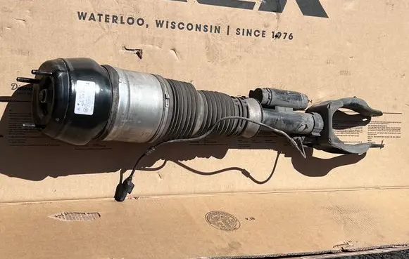 Mercedes-Benz GLE AMG (W166 - C292) Air suspension front shock absorber A2923200400