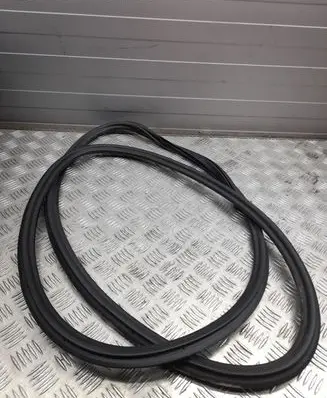 Audi A8 S8 D4 4H Front door rubber seal 