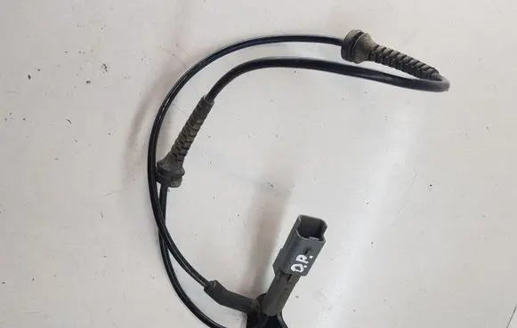 Peugeot 3008 I ABS brake wheel speed sensor