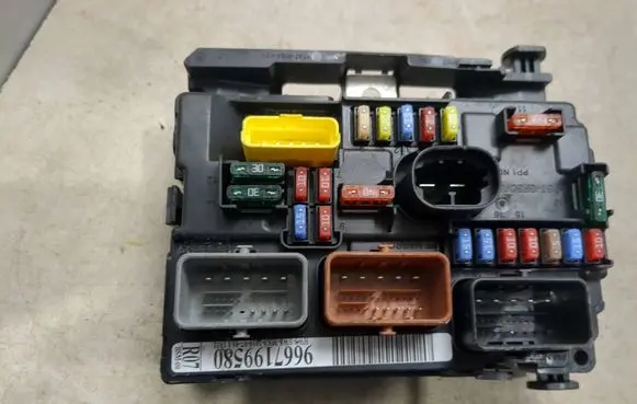 Fuse box set